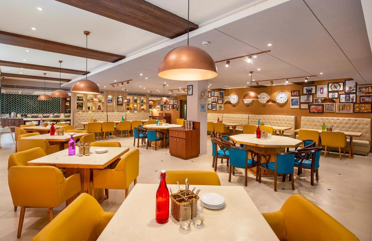 Bloom Boutique L Ranjit Avenue Hotel Amritsar Bagian luar foto