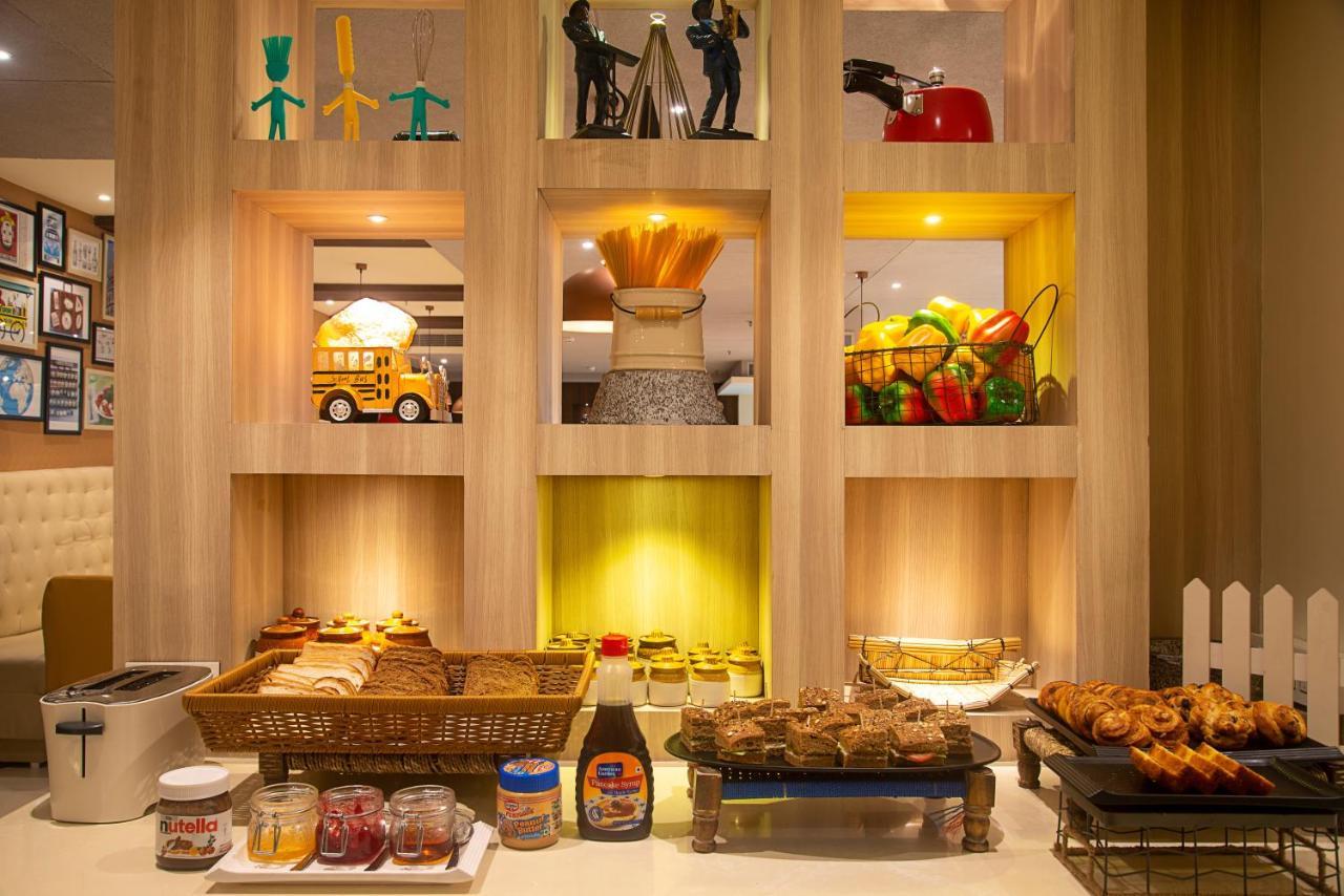 Bloom Boutique L Ranjit Avenue Hotel Amritsar Bagian luar foto